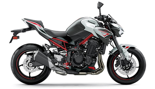 z900 3