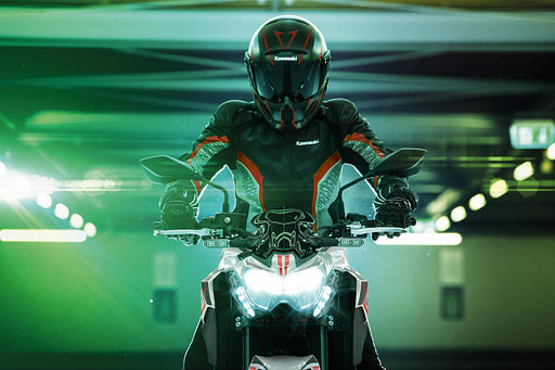 z900 1